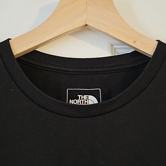 The North Face x National Geographic Waste Is Over Recycled T Shirt Womens Sz M - Picture 6 of 8